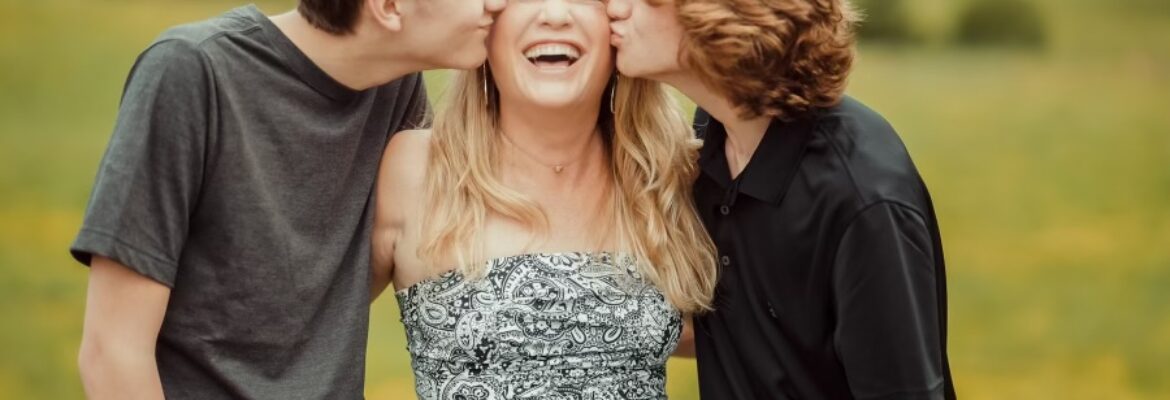 Iconic Lens Photography, LLC