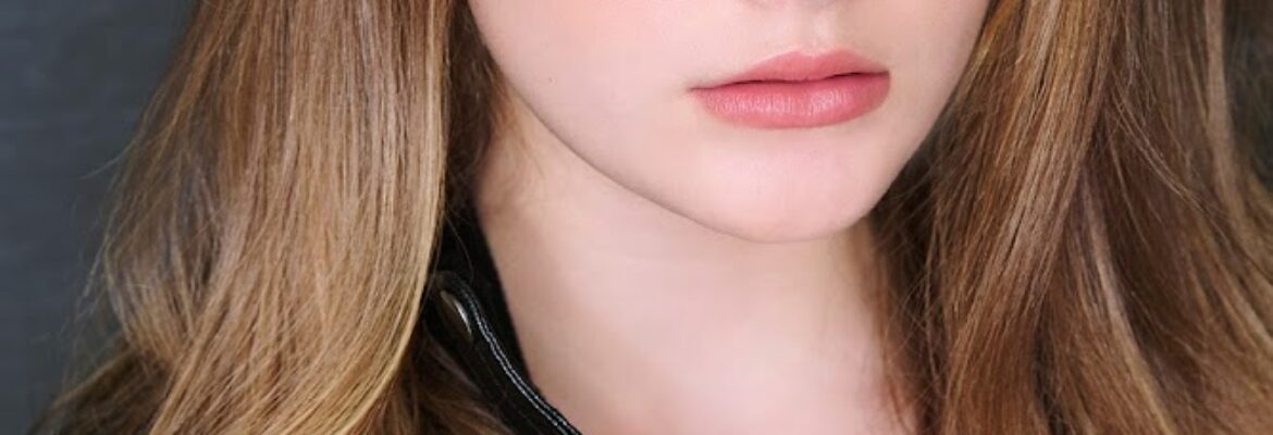 Bella Saville Photography