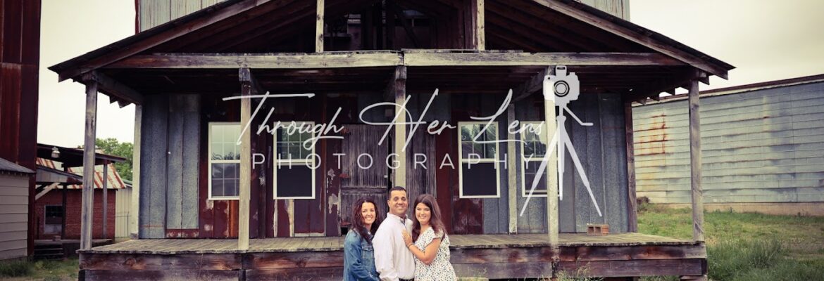Through Her Lens Photography – Tracey Powell