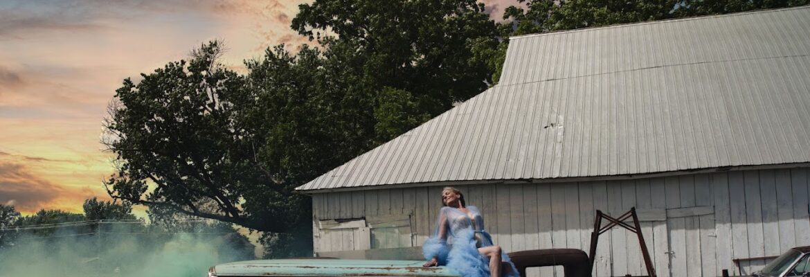 Jewel Boudoir Photography